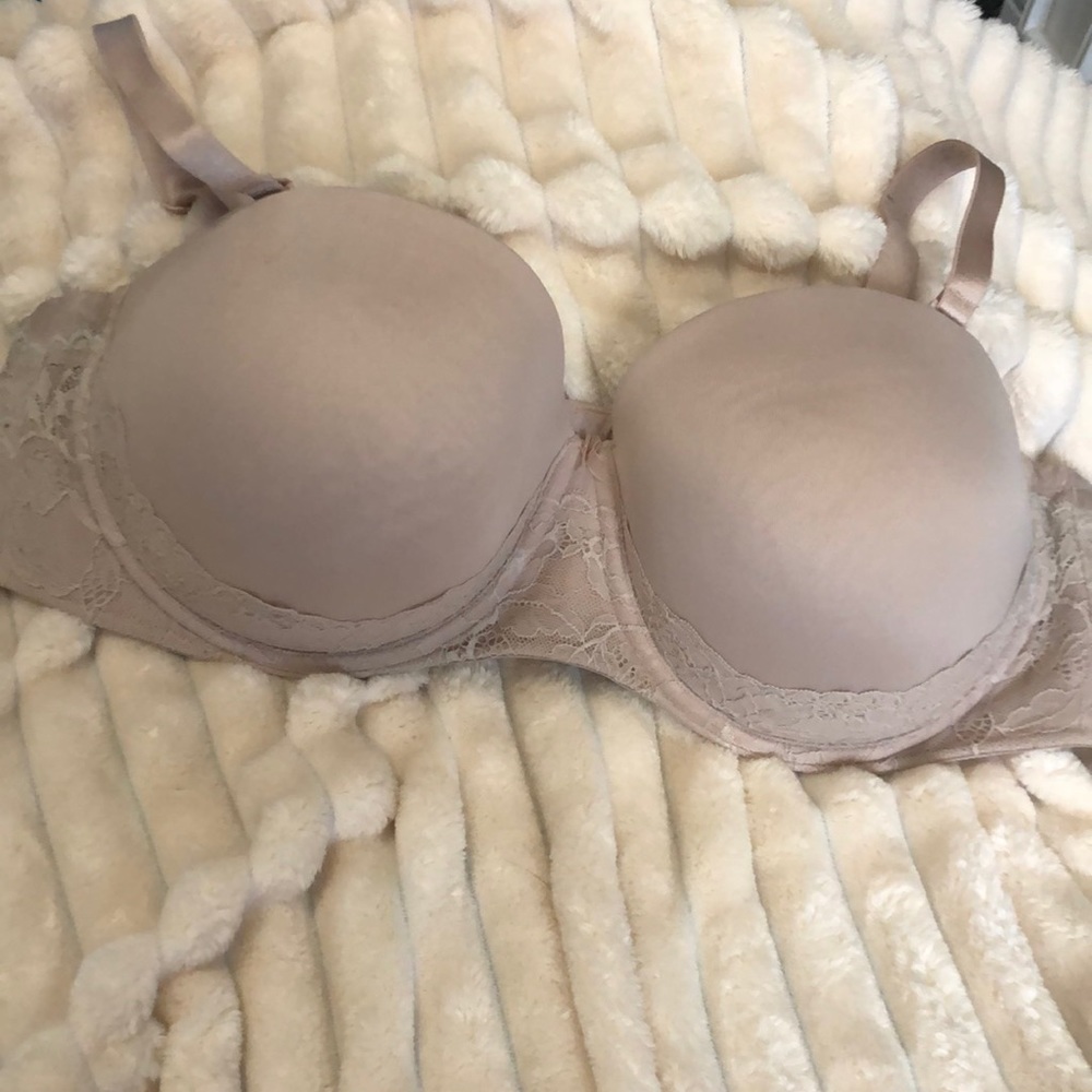 Torrid Curve Bra - image 1